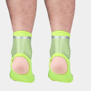 A Pair Sports Ankle Support Compression Ankle Socks Outdoor Basketball Football Mountaineering Protective Gear, Size: XL(Fluorescent Green)