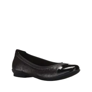 Clarks - Womens Neenah Garden Shoe