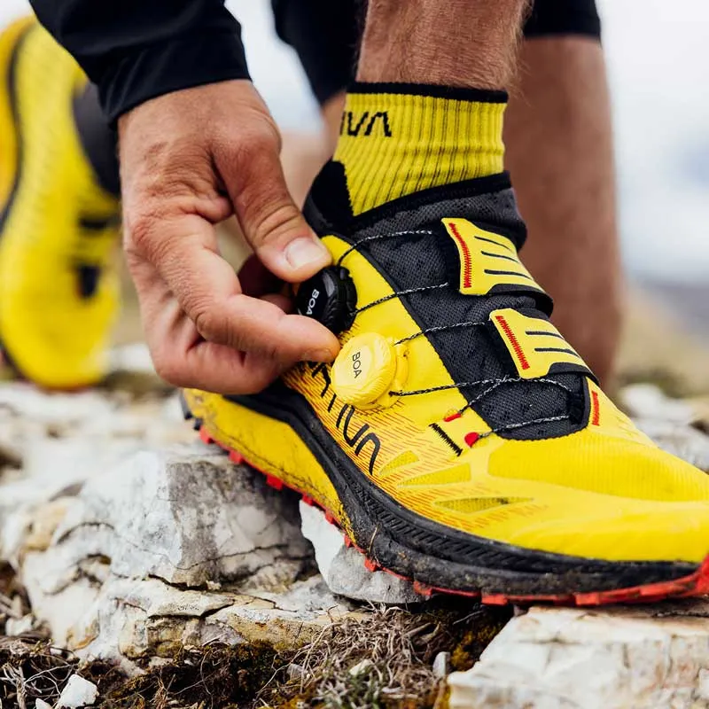 La Sportiva Jackal II Boa Mens Trail Running Shoe - Yellow/Black