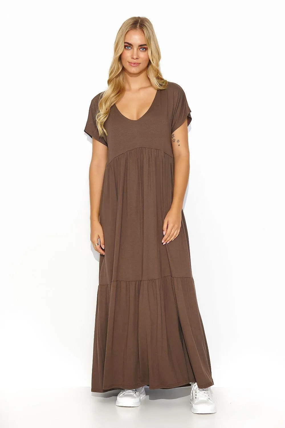 Makadamia airy, casual and fashionable maxi dress