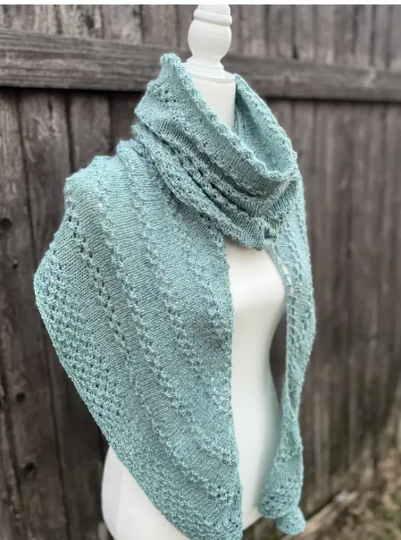 TRUST FALL SHAWL