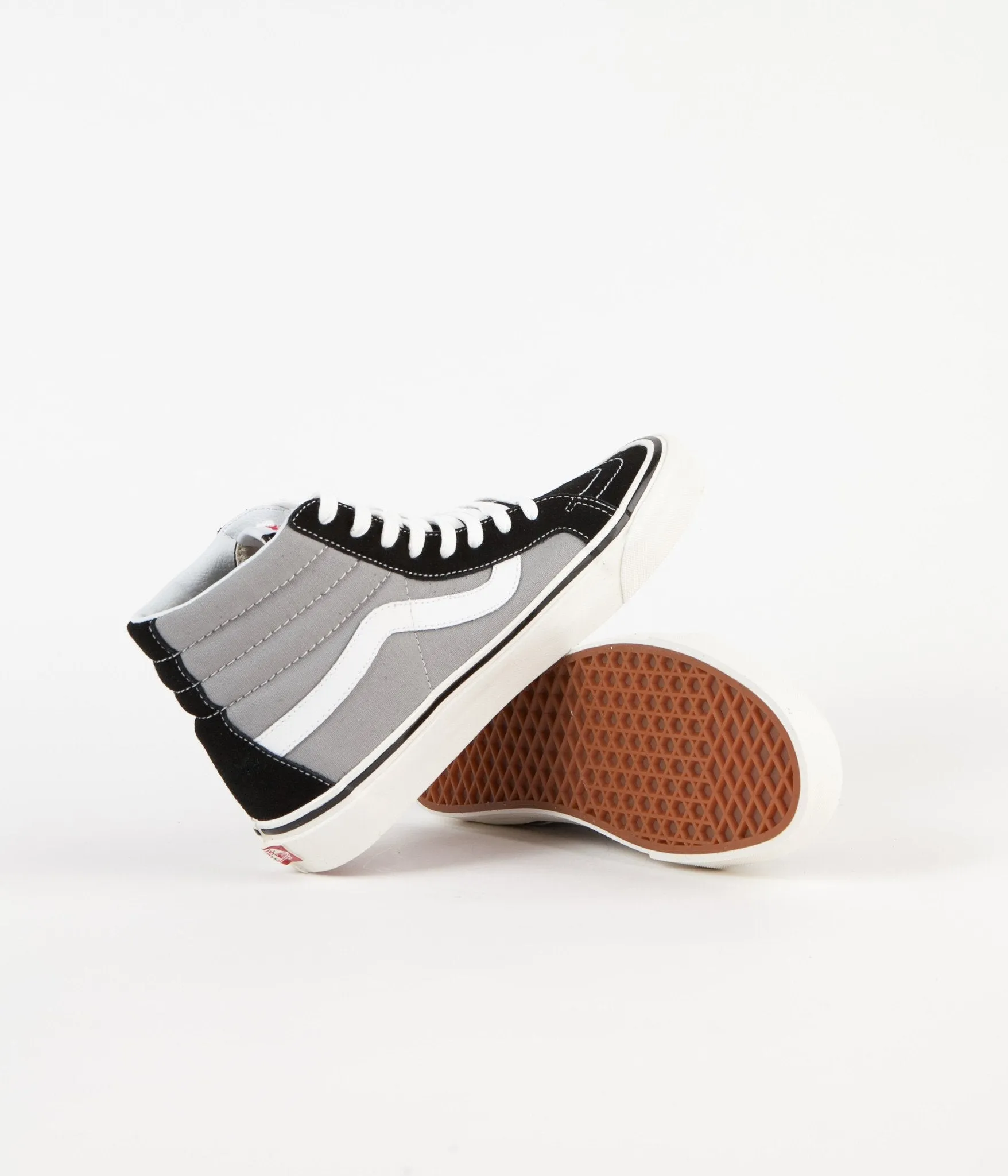 Vans Sk8-Hi 38 DX Anaheim Factory Shoes - Black / Light Grey