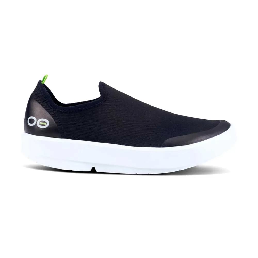 Women's OOmg eeZee Shoe - Black/White - Regular (B)